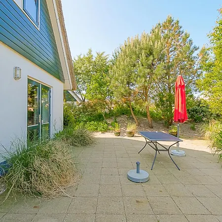 Noorderzon Holiday home *