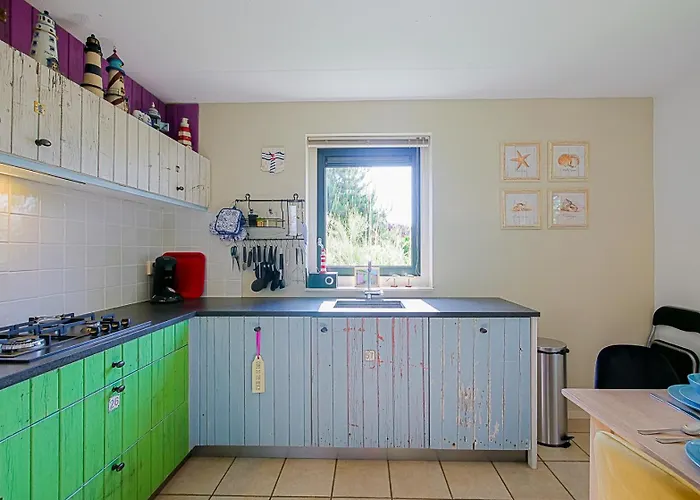 Noorderzon Holiday home *